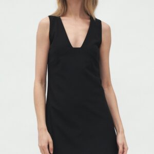 Sukienka Czarna sukienka z głębokim dekoltem S173 Black - Nife